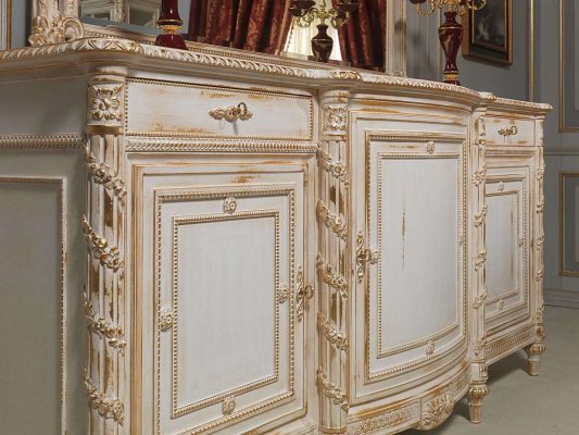 luxury classic dining room Louis XVI